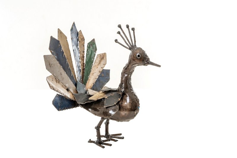 ZIMBA-ARTS METAAL NATUURLIJK KLEURRIJKE KLEINE PAUW