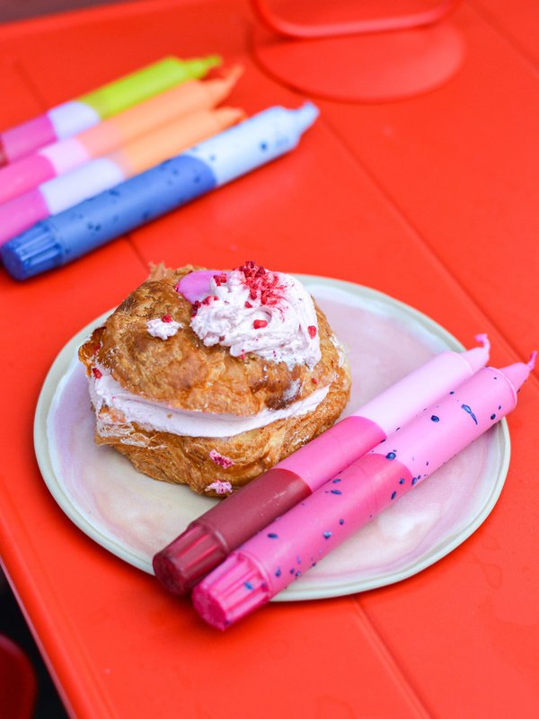 Spitzkerzen – Zuckerwatte-Konfetti
