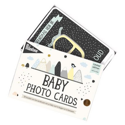Milestone® Baby Photo Cards - Over the Moon (Franse versie)