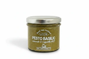 Vegetarian aperitif sauce/spread│ Pesto sauce ▸ Almond and Laguiole basil