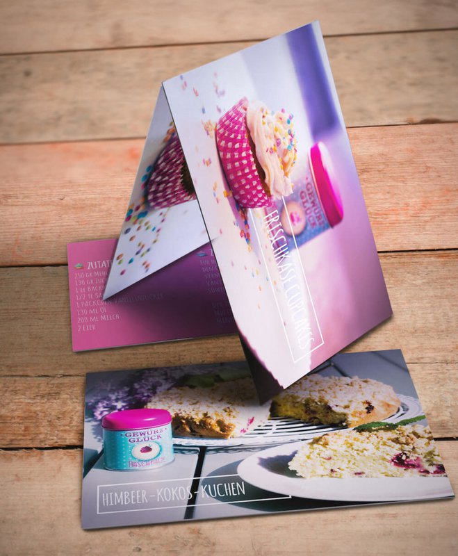 Gewürz-Glück Baking rende felice la scatola da forno - set regalo con decorazione per dolci, zucchero di fiori di cocco, lamponi, vaniglia, pirottini per muffin e idee per ricette