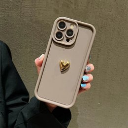 3D złote serce silikonowe miękkie etui na telefon iPhone 15 14 13 12 11 16 17 Pro Max XS XR 7 8 Plus SE odporne na wstrząsy cukierki matowe etui