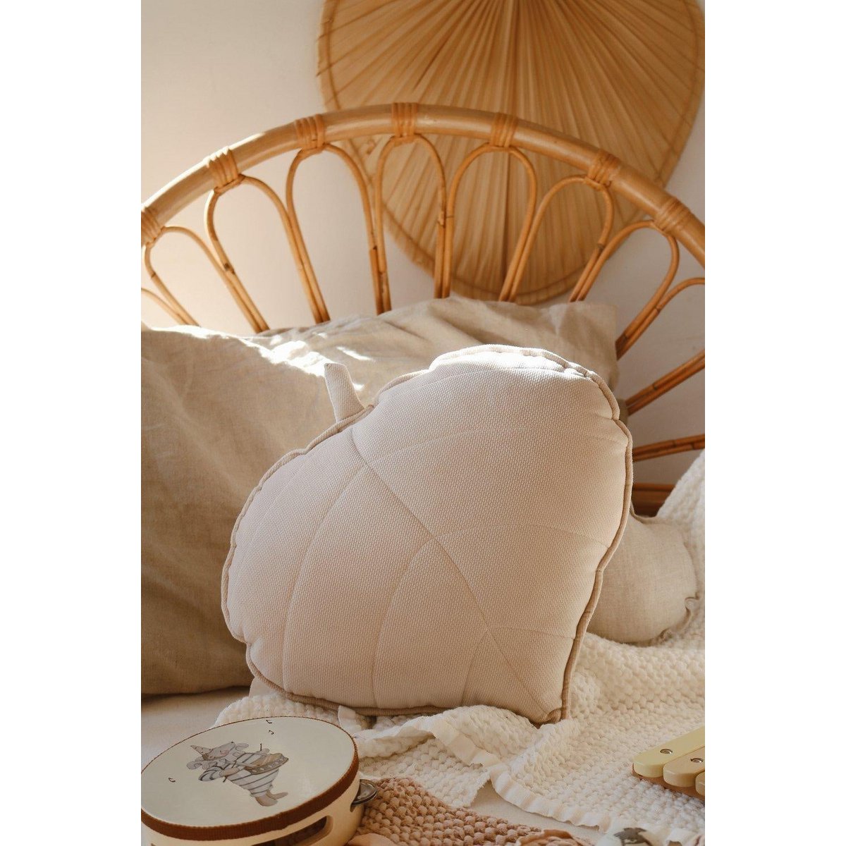 Samtblattkissen „Creme“.
