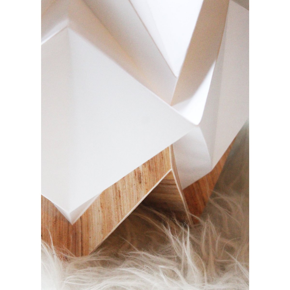 Origami tafellamp in EcoWood en papier - maat S.