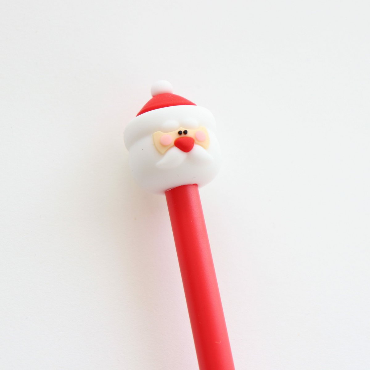 Display of 60 Christmas pens