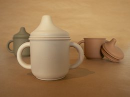 Sippy cup - Drinking cup - Heat and dishwasher safe