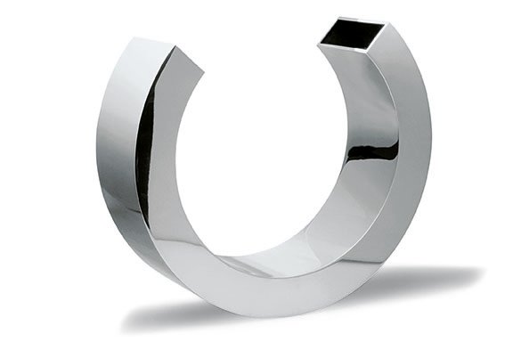 Omega vase