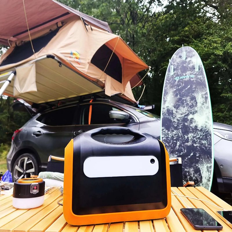 1200WH Nomadic Battery Kit + 2 110W solpaneler