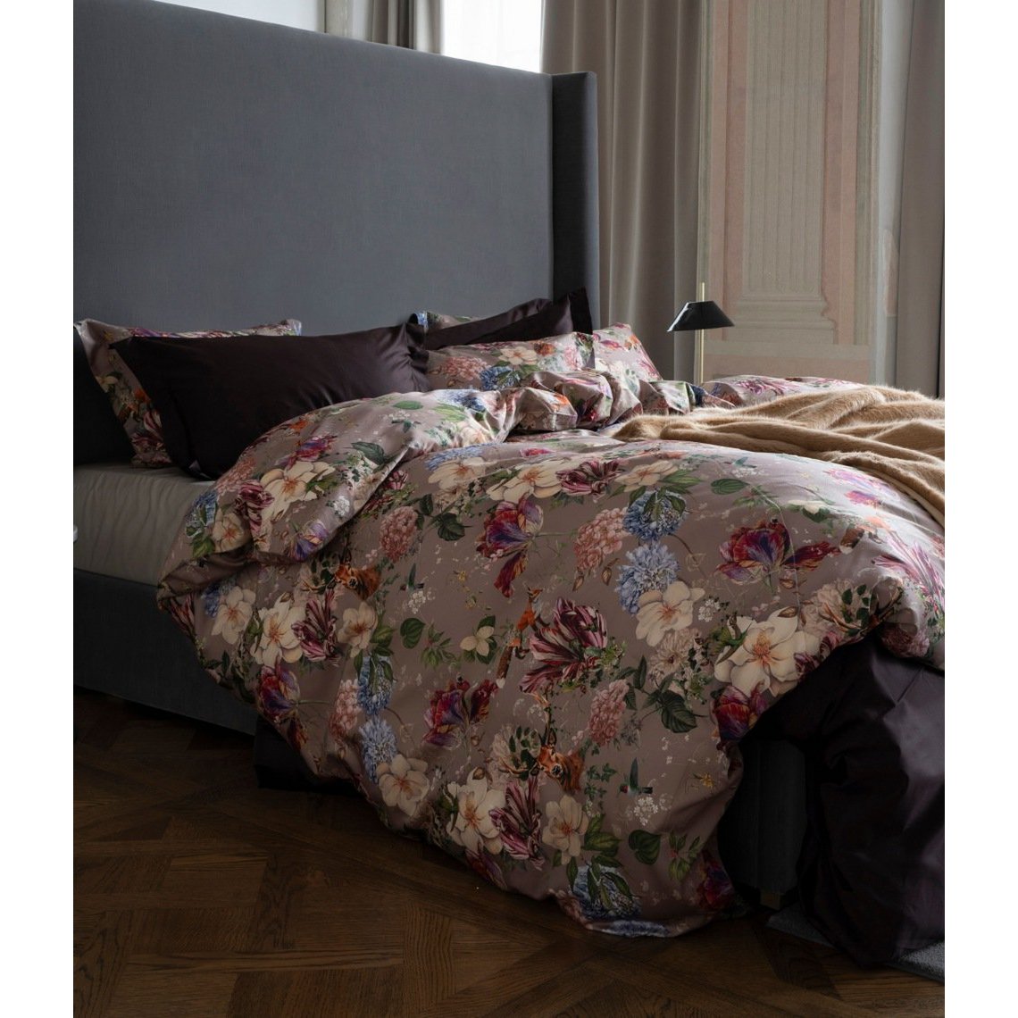 Satijnen beddengoedset Magic Garden Grey Cliff