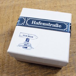 Autocollant Lütte Sticker III
