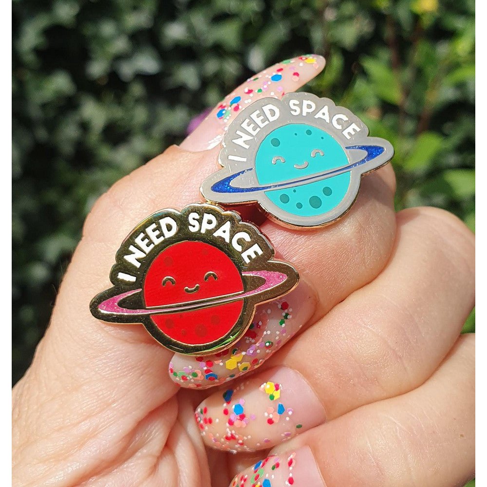 Pin I need space quote planeet rood