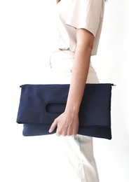 CARMEN TAS | BLAUW