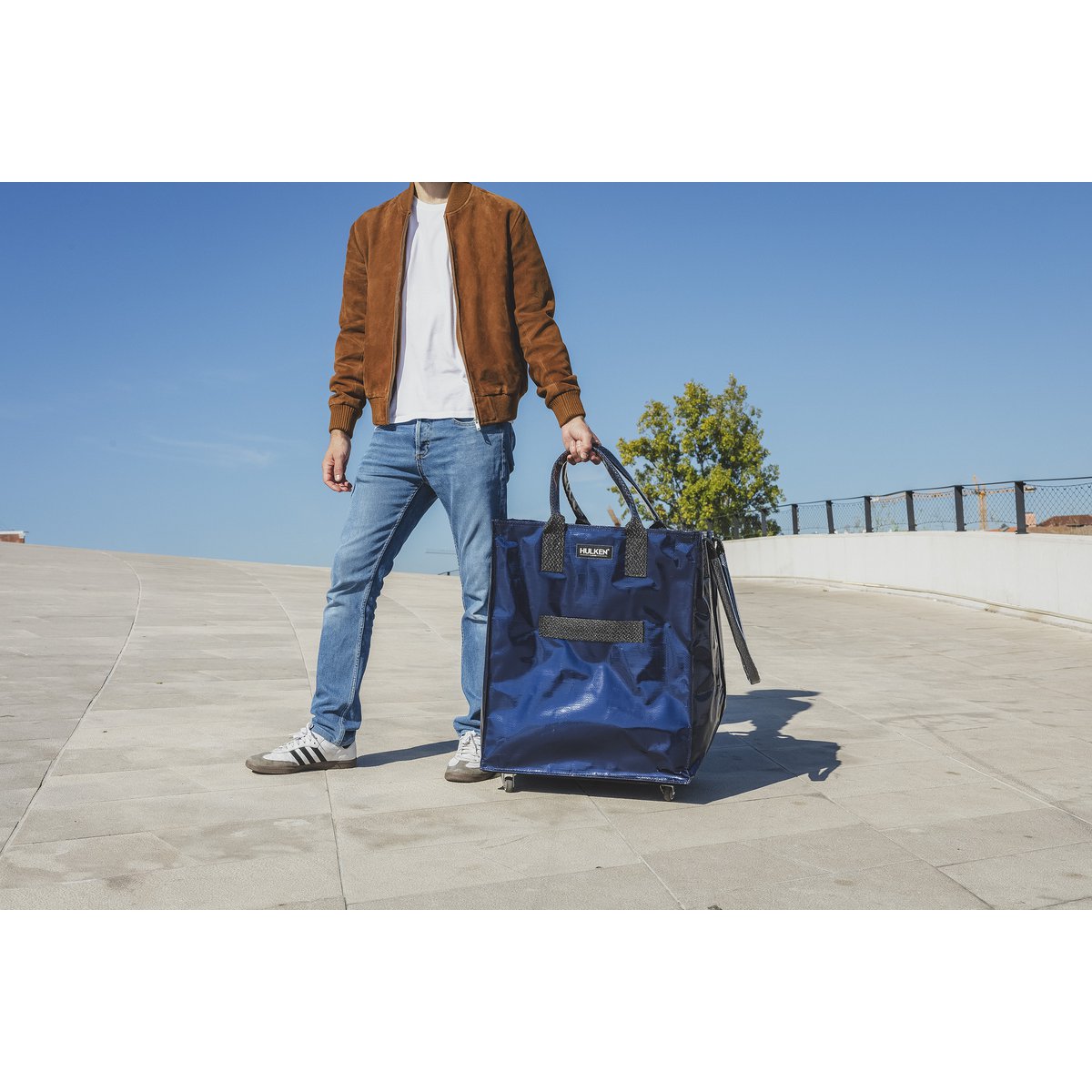 Hulkenbag Large Midnight Blue z wbudowaną osłoną