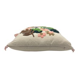 Decorative pillows with punch embroidery - flower - flower bust - 43 x 43cm