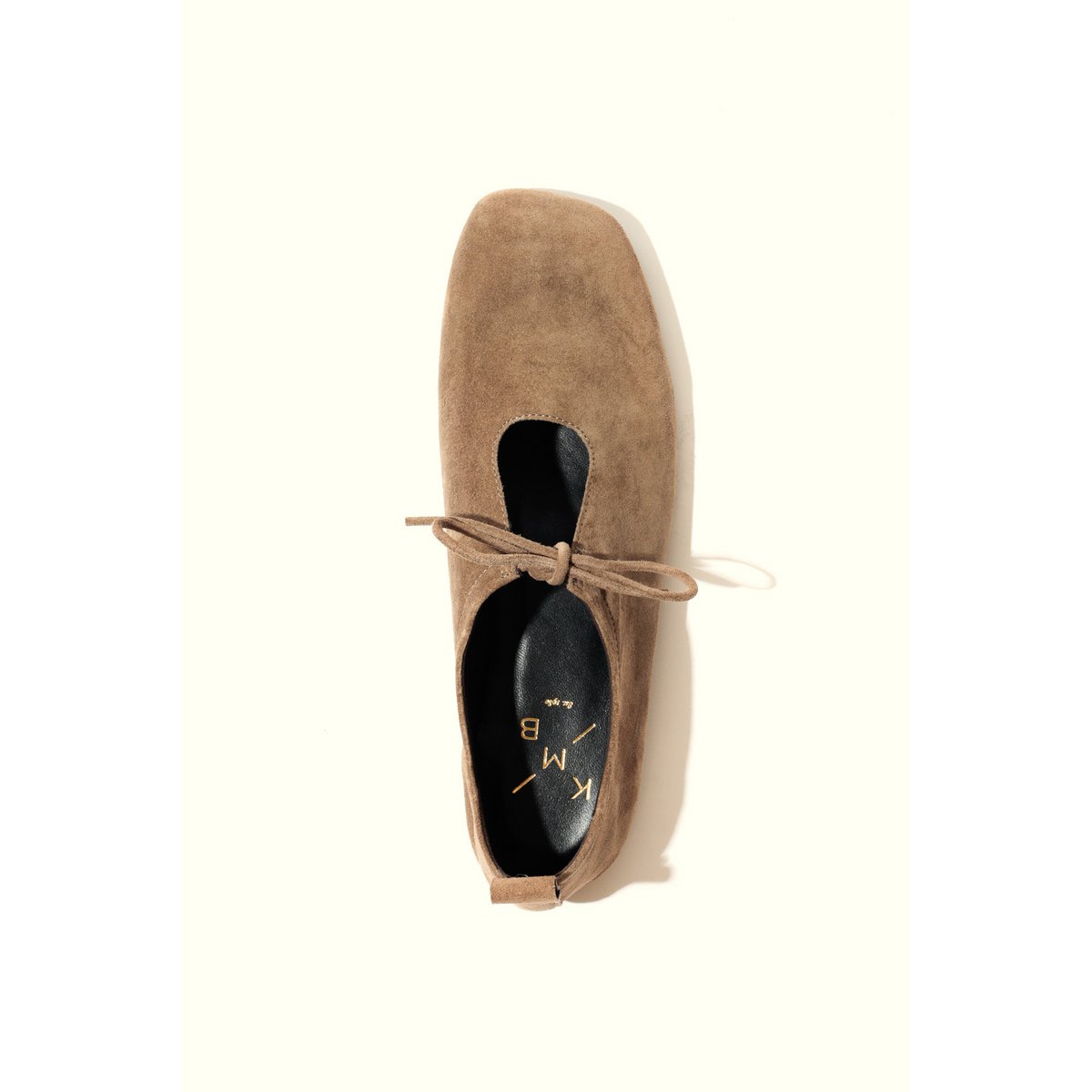 KATY LIGHT TAUPE – Flache Schuhe aus weichem Leder mit Schnürung vorne