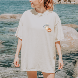 T -Shirt Cinnamon Snail and Coffee Kanelbullar - Gift Shirt in Svezia Organica in Svezia
