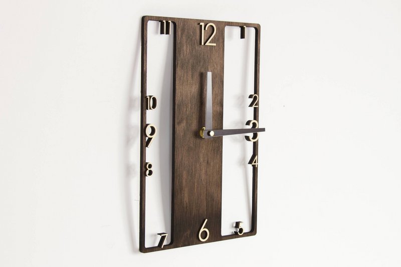 Wanduhr, rechteckige Wanduhr aus Holz