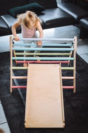 tiSsi® Rutsche mit Kletterwolken Pastel bunt