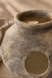 Die Orbis – dekorative Terrakotta-Vase