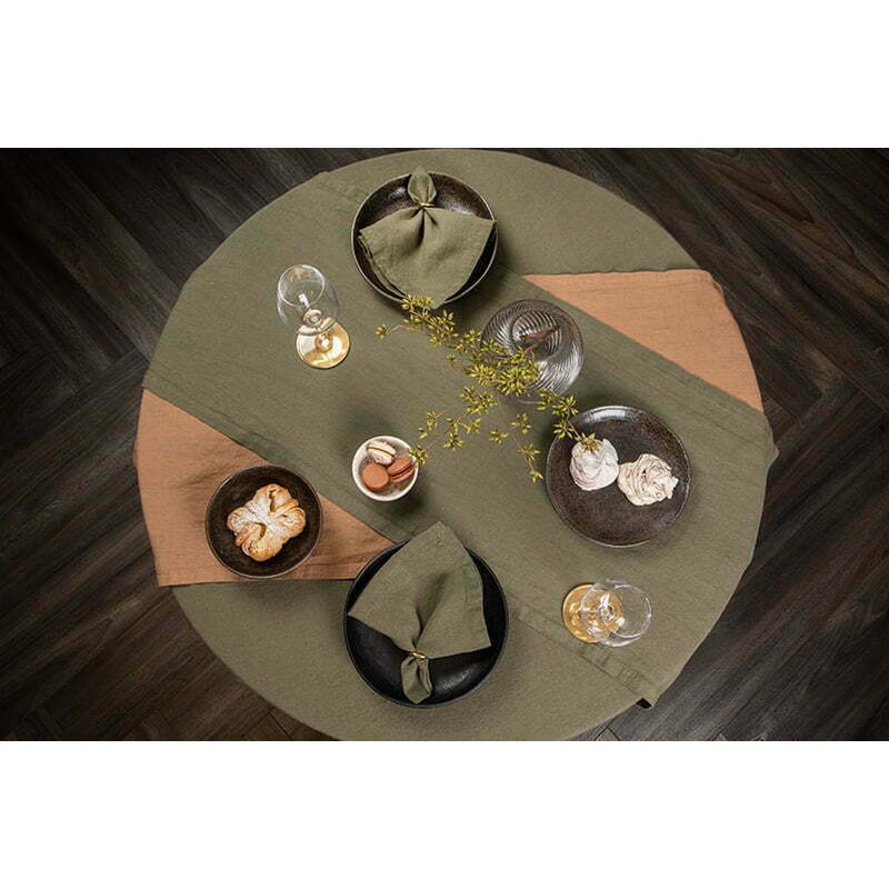 Linen table runner Moss