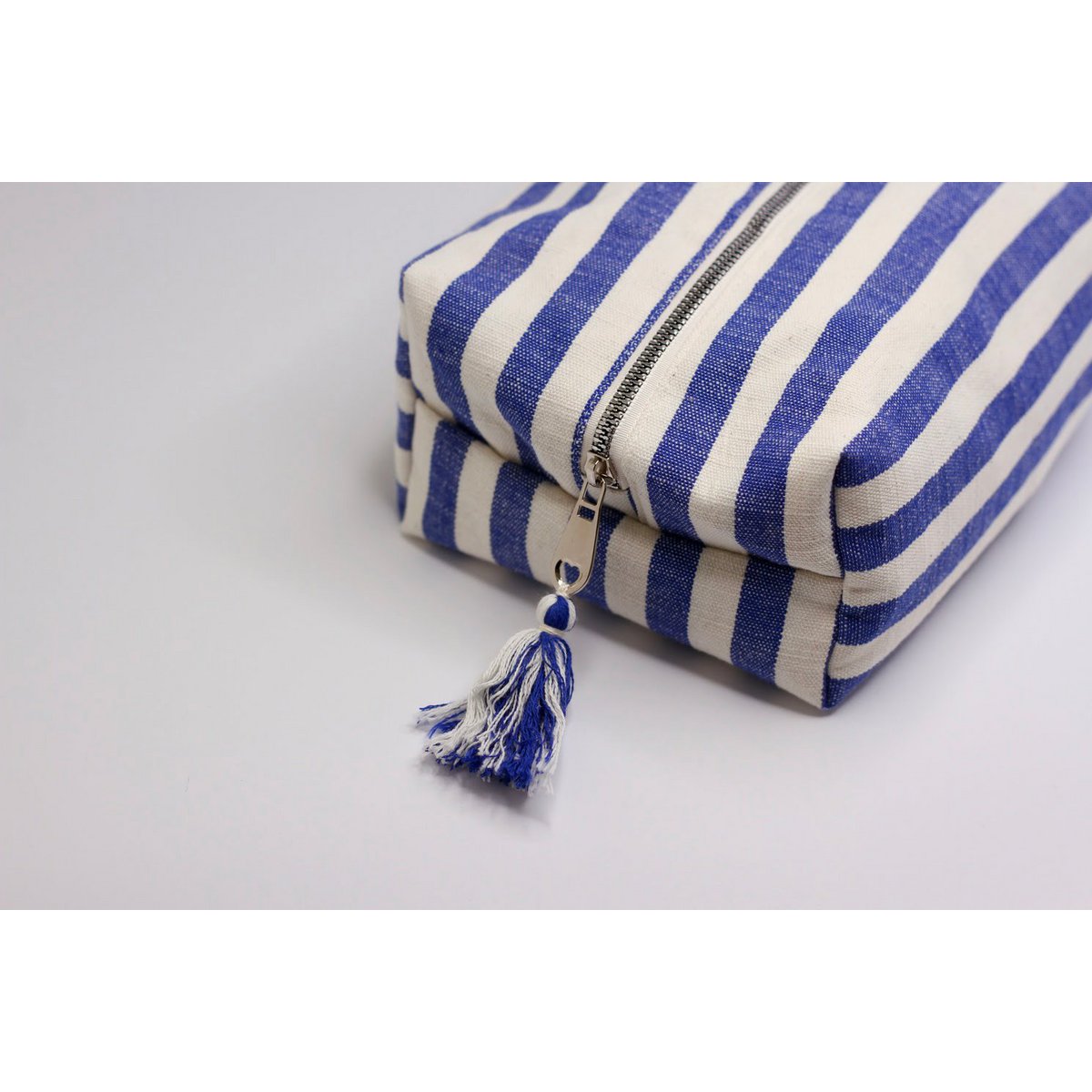 Handmade Cosmetic Bag Ole | Blue