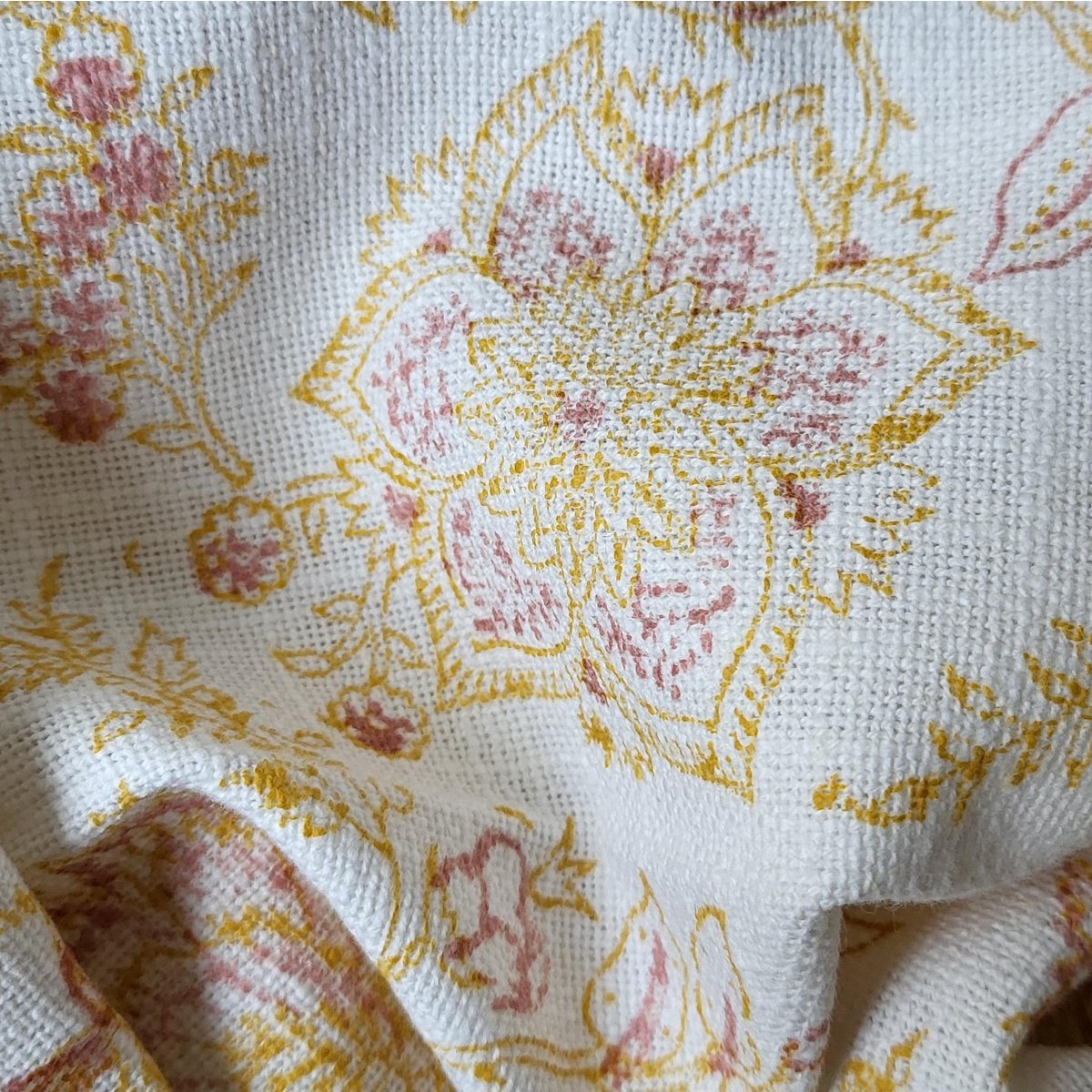 Tablecloth 'Flower' Pink/Ochre, Large