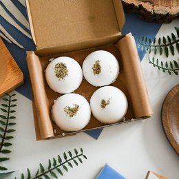 Breathe Duschdampfer | Eukalyptus-, Rosmarin- und Pfefferminz-Aromatherapie | Energetisierende und erfrischende Duschsprudler | 4er-Set