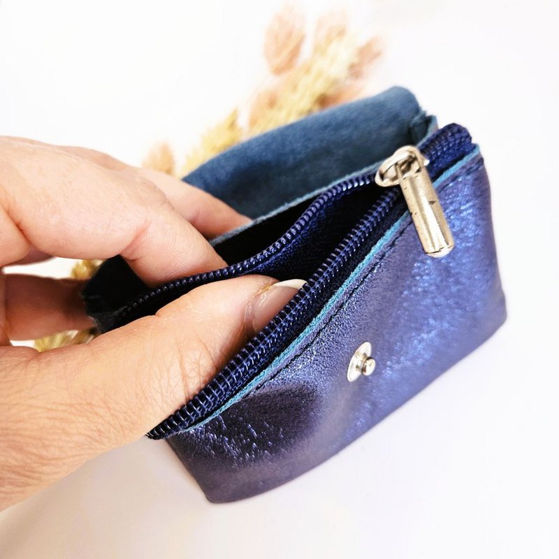 Mini cartera metalizada azul oscuro
