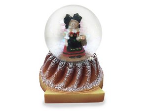 Poly ring cake with glitter ball