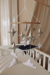 Handgemaakte Astronauten Muziekmobiel - Boxmobiel - Baby mobile - mobile wickeltisch