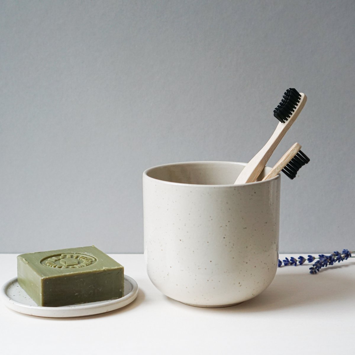Bowl with lid MoxBowl Mathilde - fjord blue matt - 500ml