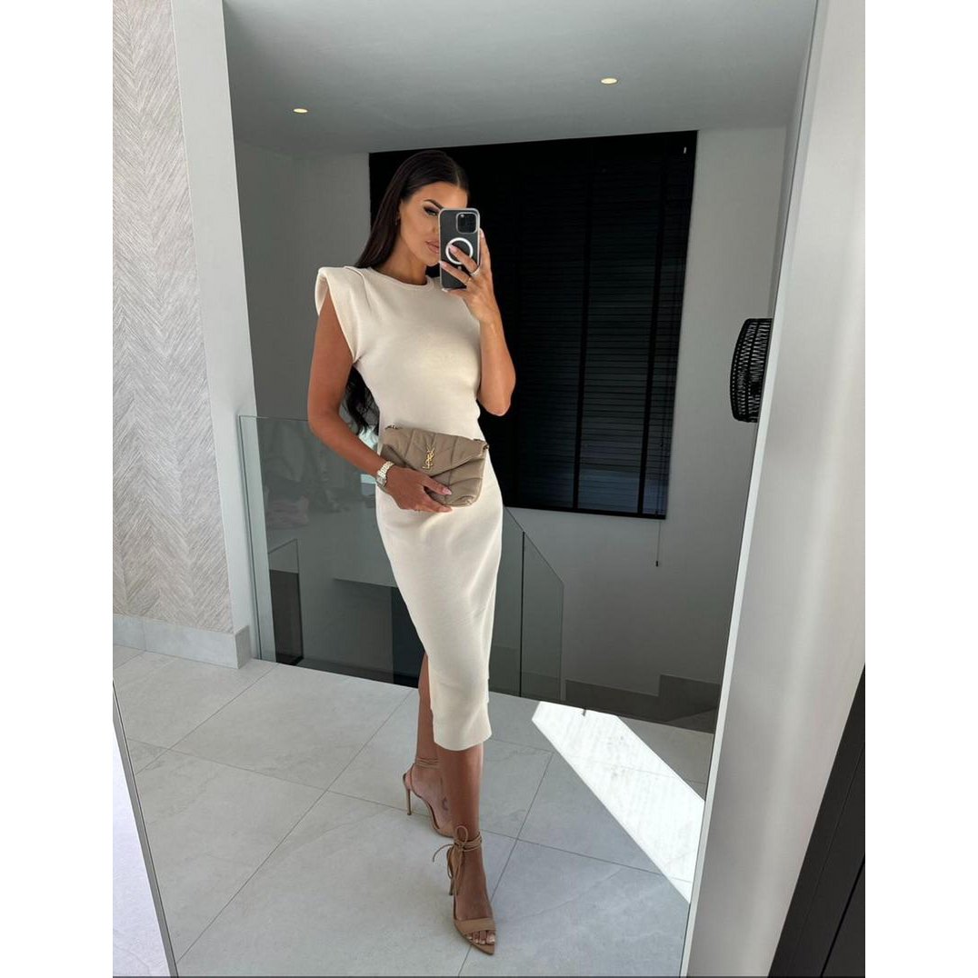 Dress in comfortable ribbed fabric