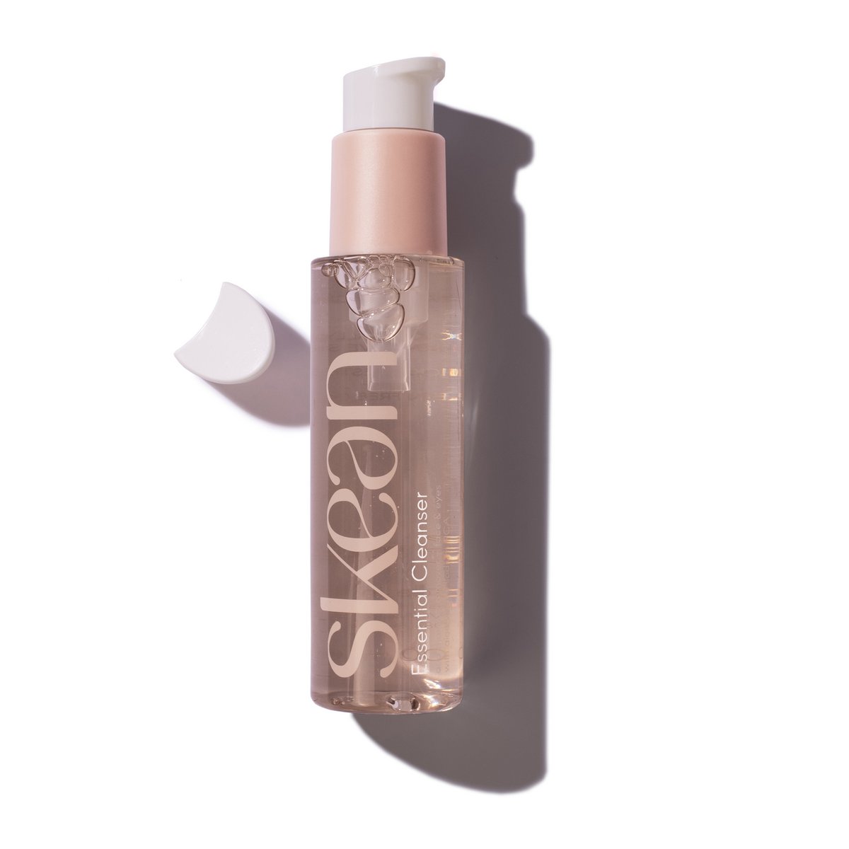 Foaming facial cleanser and make-up remover with Aloe