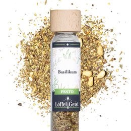 "Basilikum pesto dried herbs spice blend green seasoning culinary ingredient"