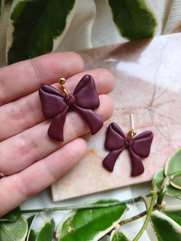 Bow earrings burgundy