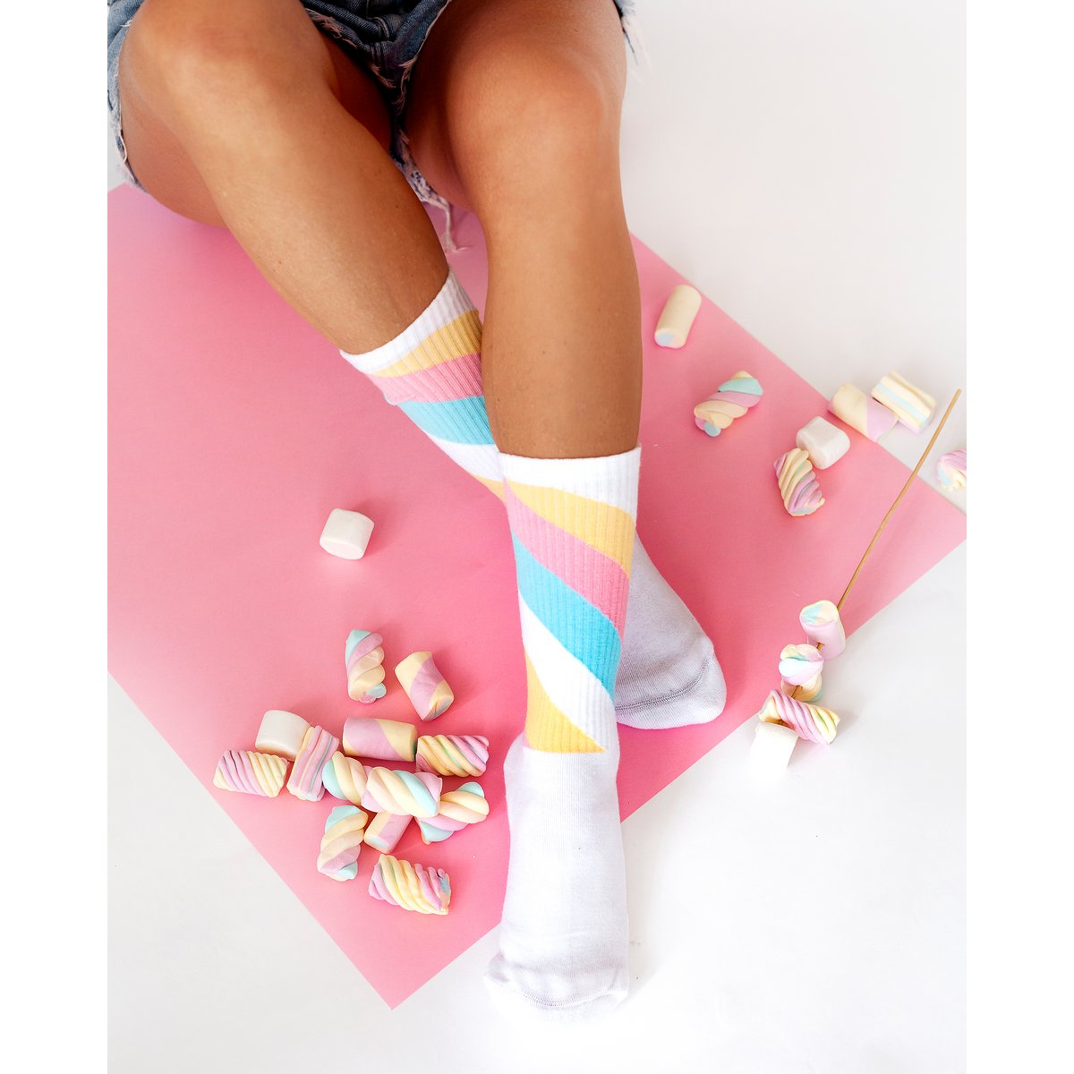 MARSHMALLOW SOCKS