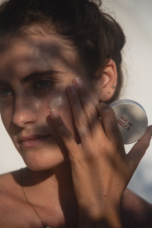 Écran BB nu SPF50 PA +++ BB Cream Nude Couleur