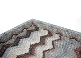 Comprimé plateau cosmétique gris en cuir artificiel rectangulaire zigzag gris