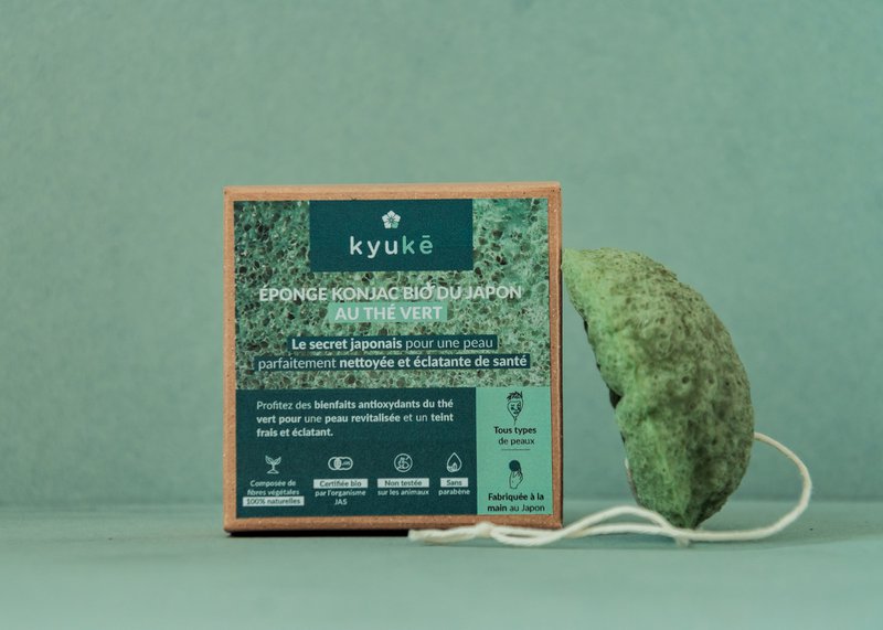 Biologische Japanse Konjacspons met groene thee
