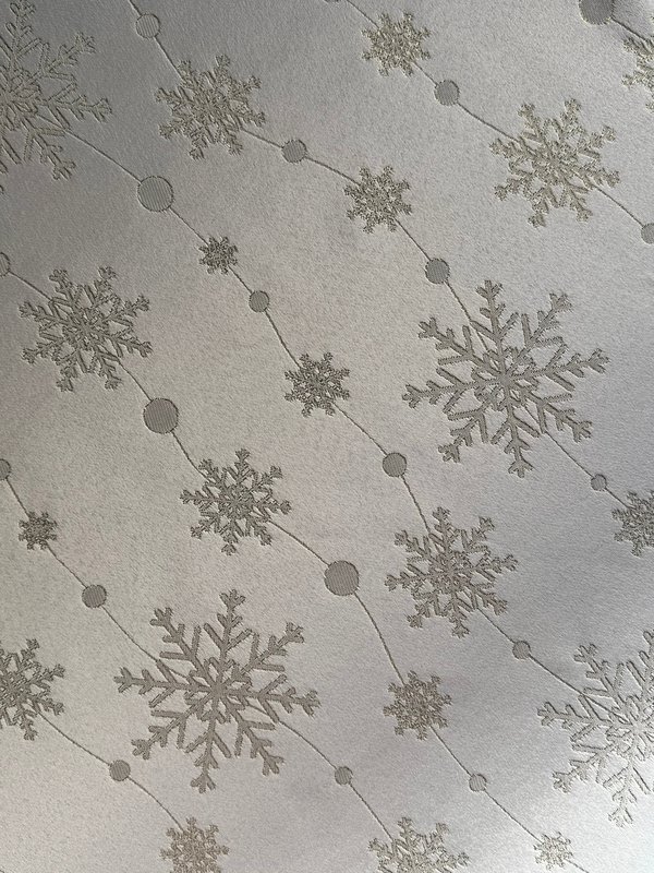 Christmas Table Runner, different sizes | Golden Snowfall