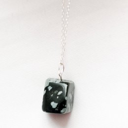 Snowflake Obsidian Sterlingsølv halskæde, rå ædelsten halskæde, hjerte vedhæng halskæde, ædelsten halskæde, Sterling sølv halskæde | af nlanlaVictory