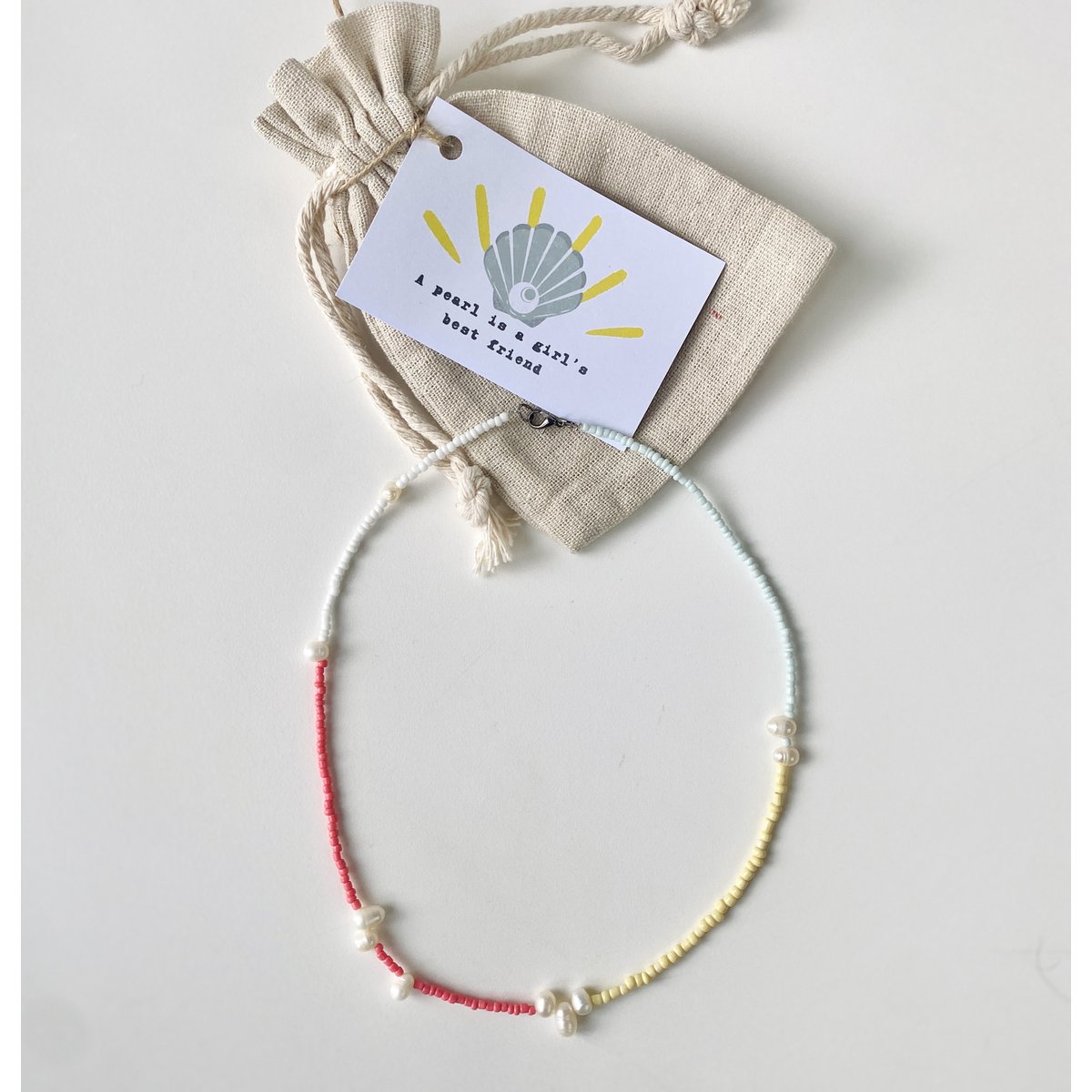 Collar estilo boho con perlas de agua dulce surtido