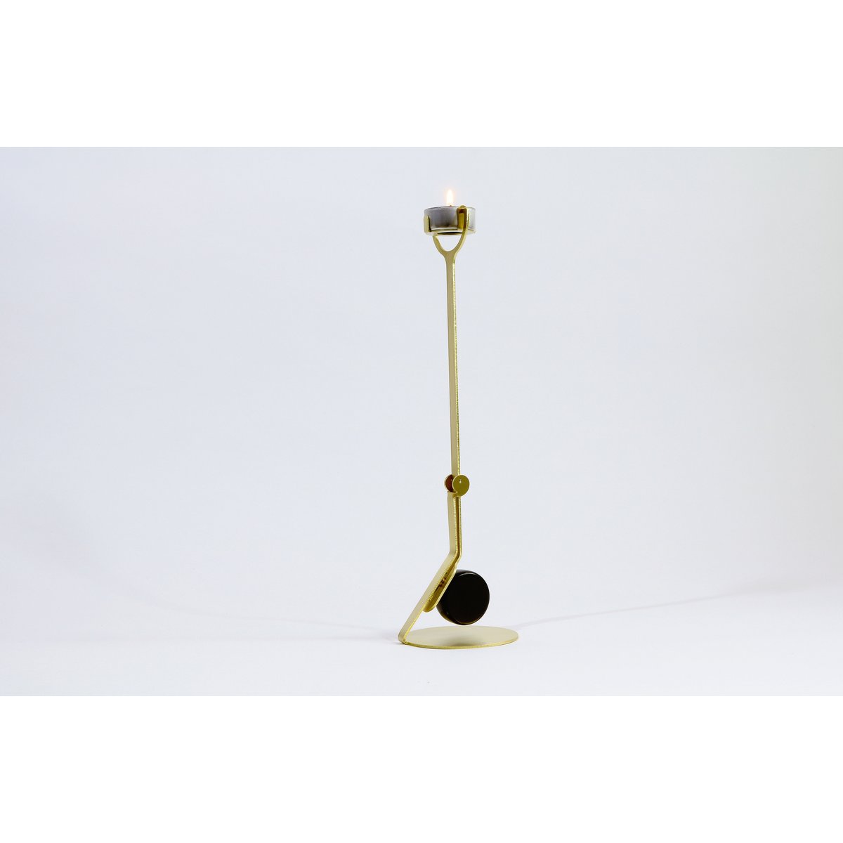 Christmas gift - Rising Balanced - dynamic candle holder