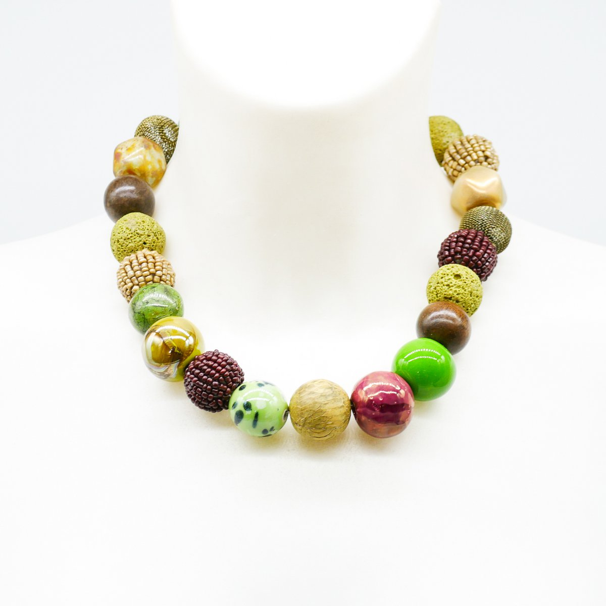 Collier Stephisimo "Bollywood", Oliv Brown