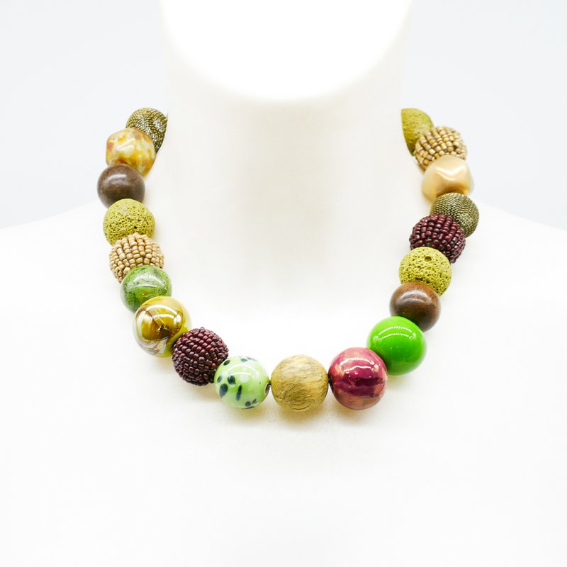 Collier Stephisimo "Bollywood", Oliv Brown
