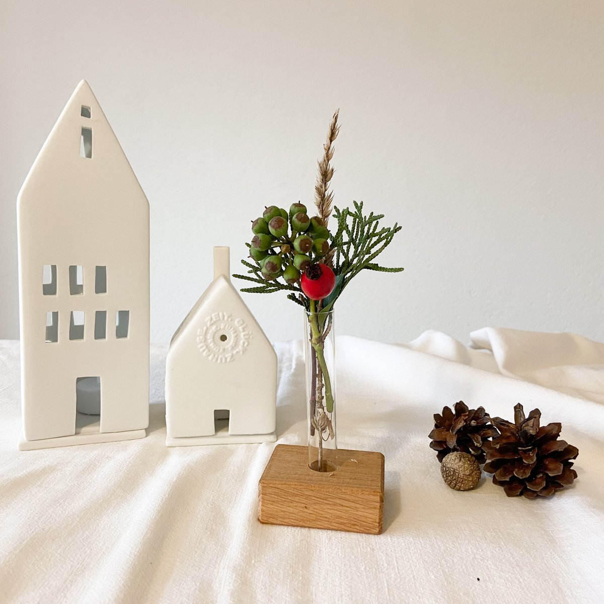 minimalistische Blumenwiese - 3 Varianten - inkl. Glasröhrchen - Eiche