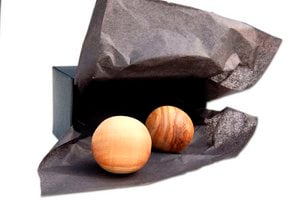 Olive wood relaxation balls