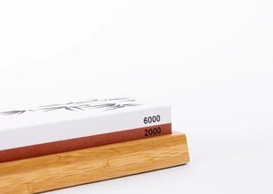Kitchen Accessories - KOTAI sharpening set with double-sided 2000/6000 grit whetstone, anti-slip bamboo base, flattening stone and 15 degrees angle guide
