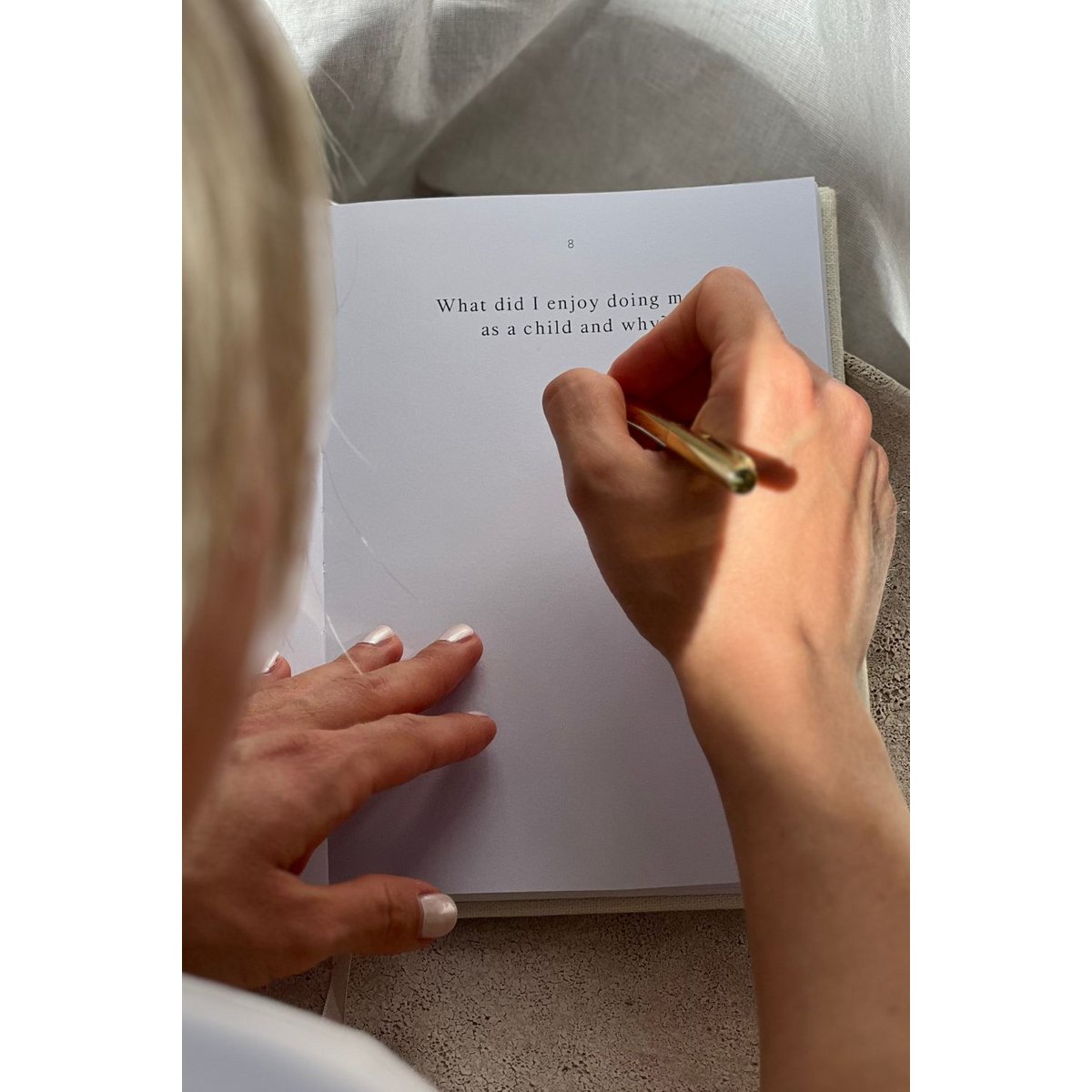THE LIFE BARN My Authentic Self Journal 100 Questions for Self-Development, Mindfulness