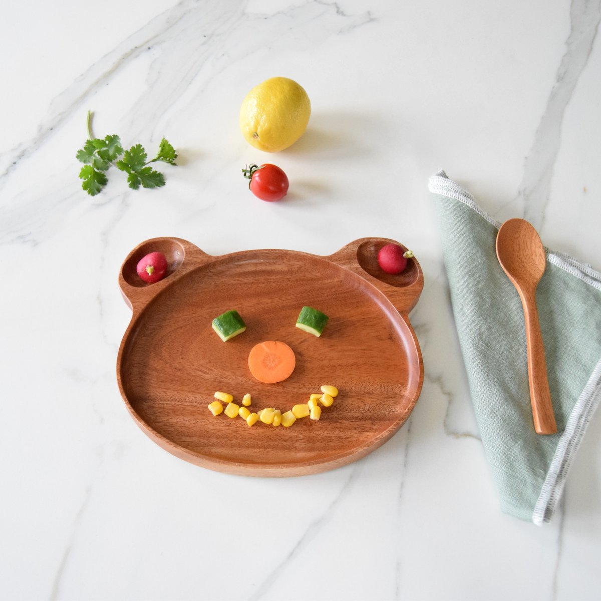 Handmade - Kids Plate - Bear - Eco-friendly - Khaya Wood